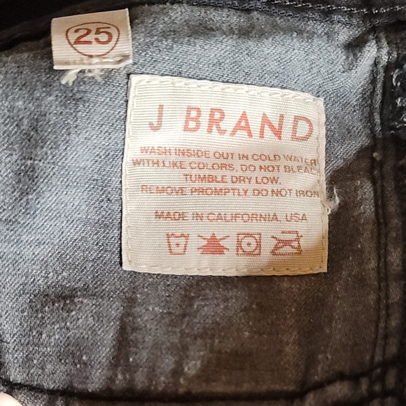 NWOT: J Brand denim shorts - Picture 7 of 8